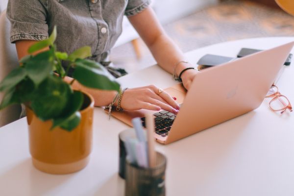 5 raisons essentielles d'engager un expert comptable pour votre e-commerce