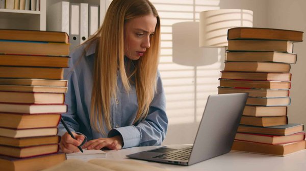 Stage de prépa math sup : les avantages des cours en ligne